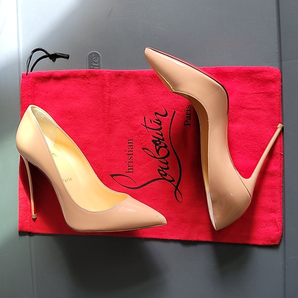 louboutin so kate beige